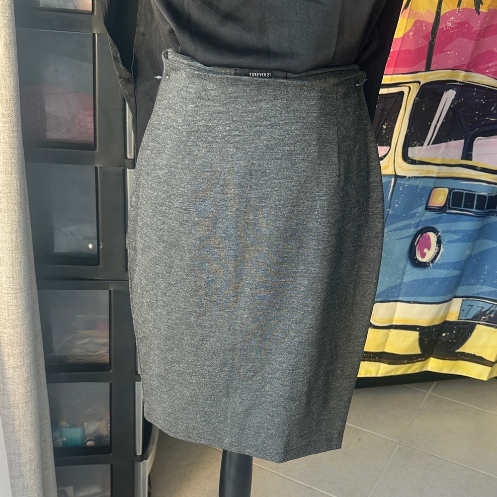 Forever 21 Charcoal Pencil Skirt